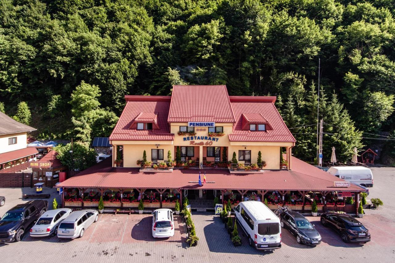Pensiune Restaurant Route60 Ciucea Eksteriør billede